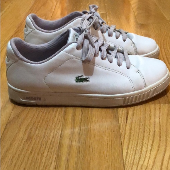 white lacoste tennis shoes